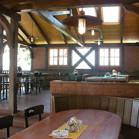 Gasthof Muhr Wirt Z'Bierbaum Hotel Gampern Exterior foto