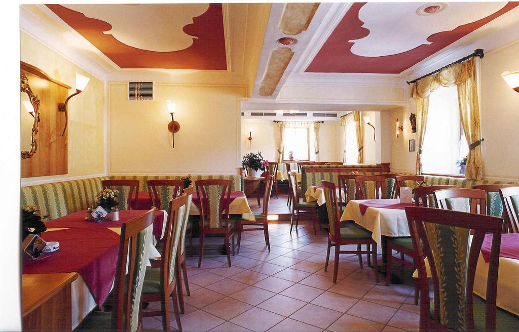 Gasthof Muhr Wirt Z'Bierbaum Hotel Gampern Exterior foto